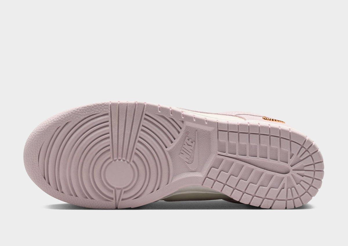 Dunk Low Suede Women's