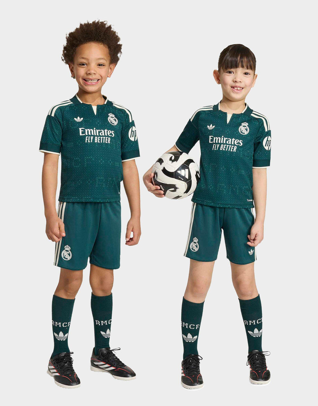 Real Madrid 2026/27 Away Kit Children