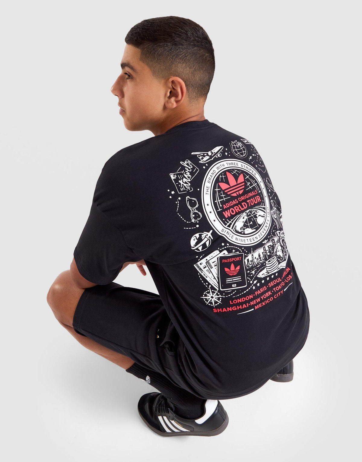World Tour Graphic T-Shirt Junior's