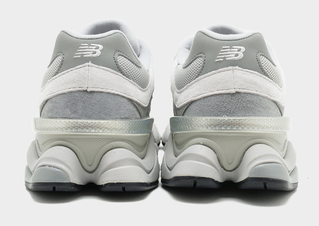 9060 Women's