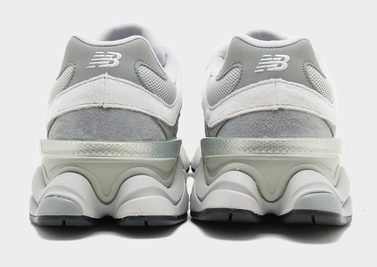 9060 Women's