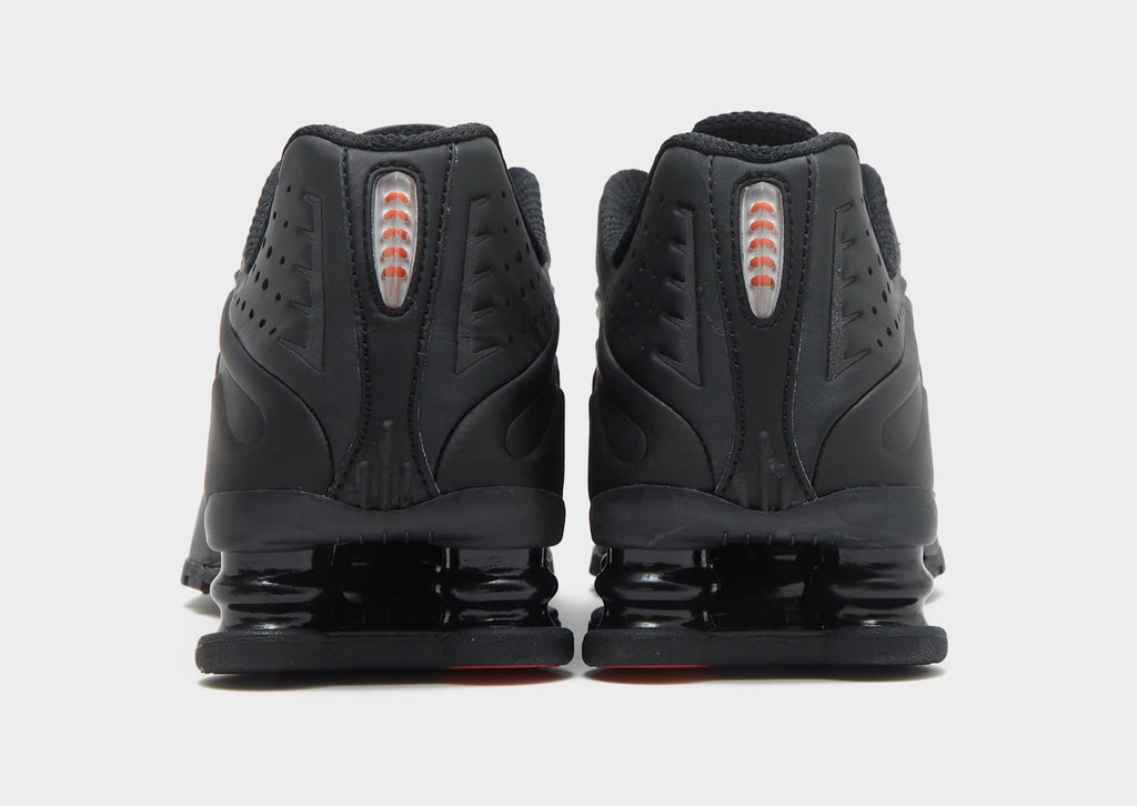 Shox R4